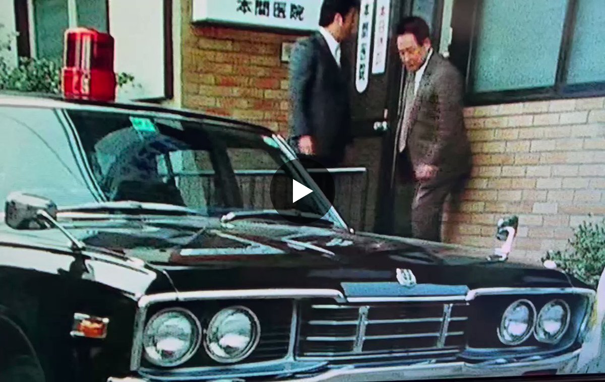 パトライト　フラットビーム　覆面パトカー　機動捜査隊 1664828140118474752