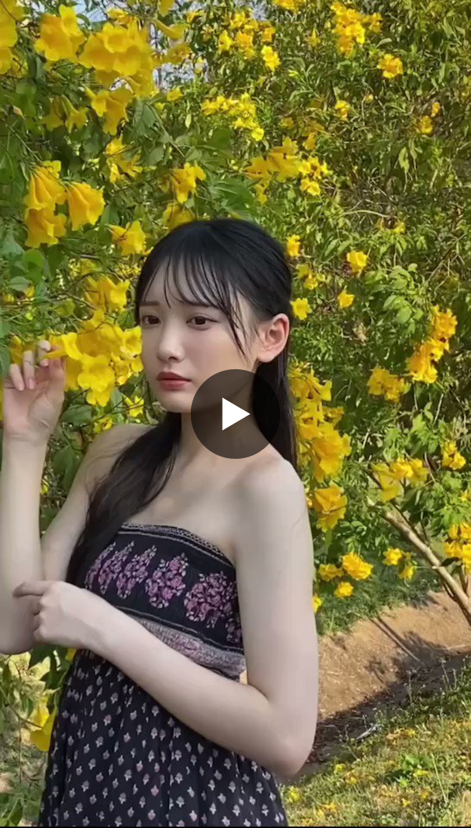 鈴木瞳美1st写真集 ひとめぼれ【公式】 on X: 