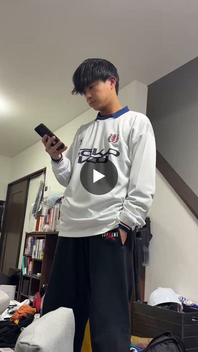 1872283758482882847