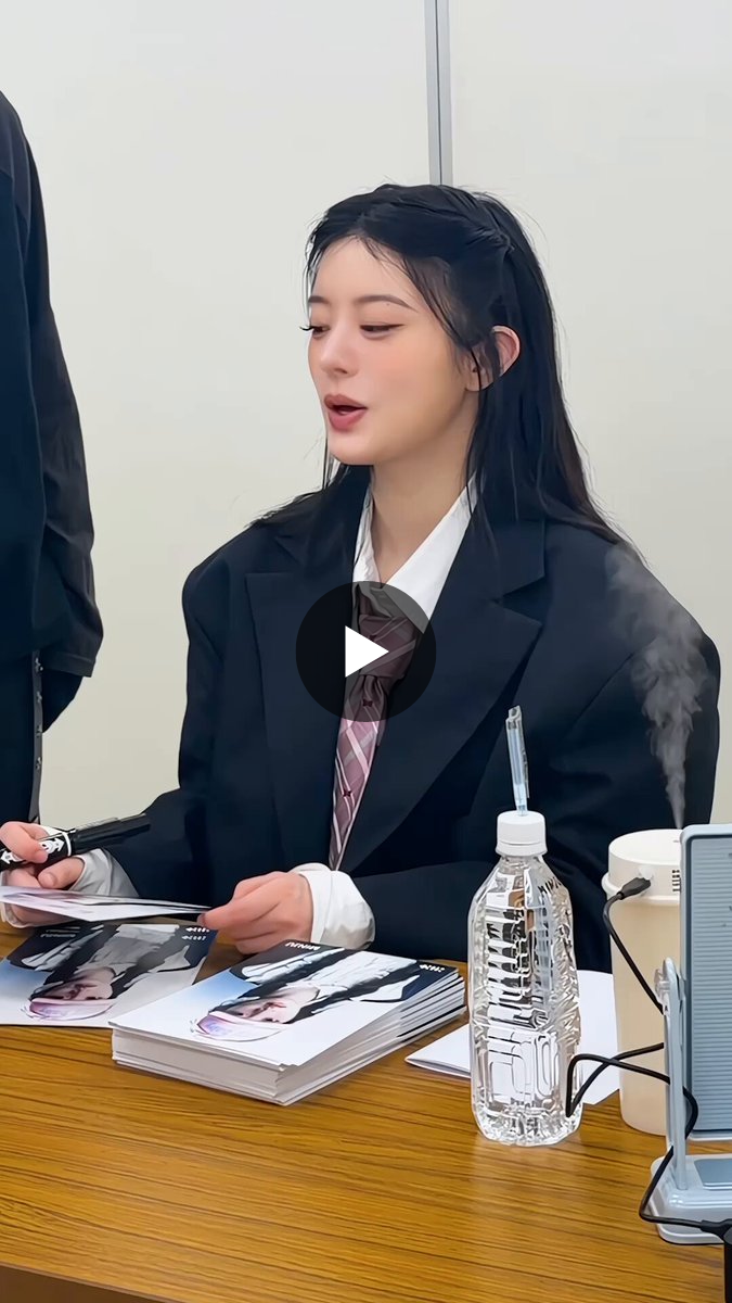 ILLIT Official Japan on X: 