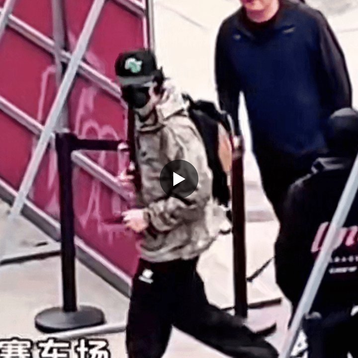 Wang Yibo • 王一博• WYB 💚 Rose on X: 