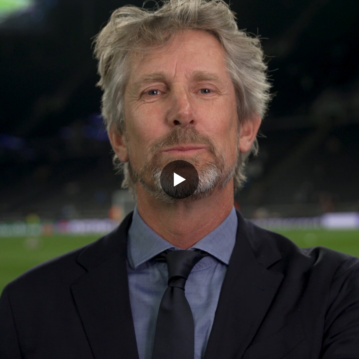 #UCLmatchcoin under the lights with @vdsar1970 🪙🧤 Link: https://x.com/ChampionsLeague/status/2059283102581531050 \#UCLmatchcoin …