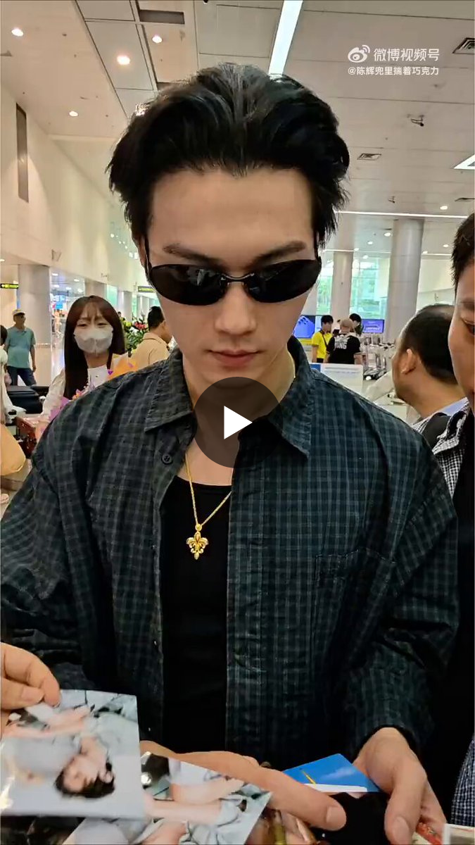 许凯 XuKai🌙Crystal on X: 