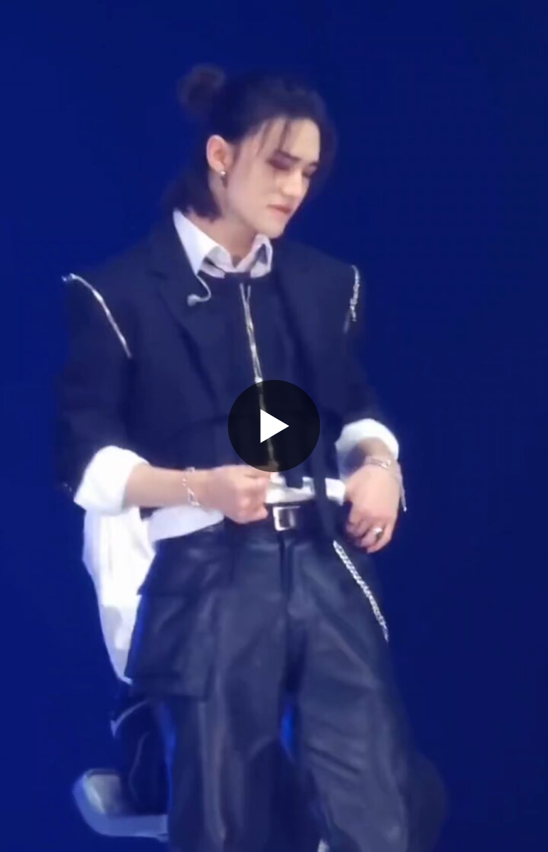 Lay semi ia on X: 