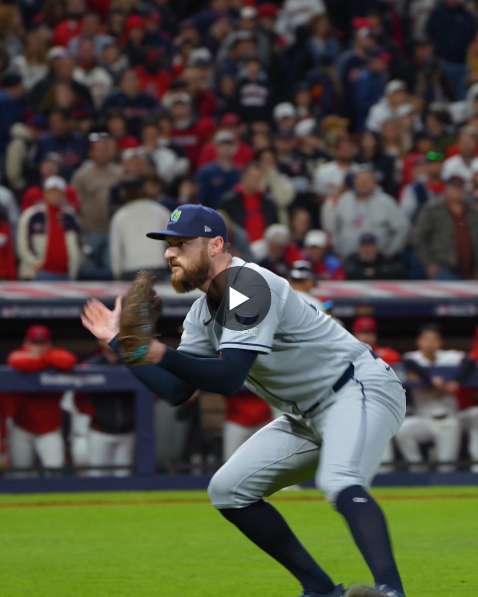 MLB on X: 