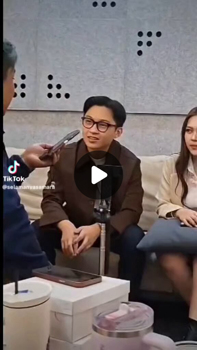 zizixaxa on X: "napa sih gaboleh😤" / X