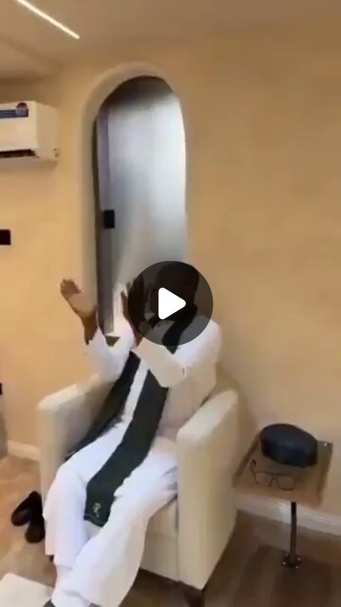 Àkànní on X: 